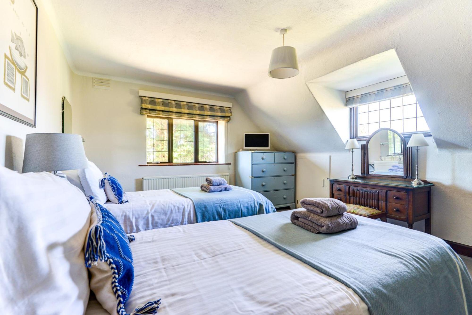 הוילה Itchenor Oldfield House, Walking Distance Of Pub & Sea מראה חיצוני תמונה